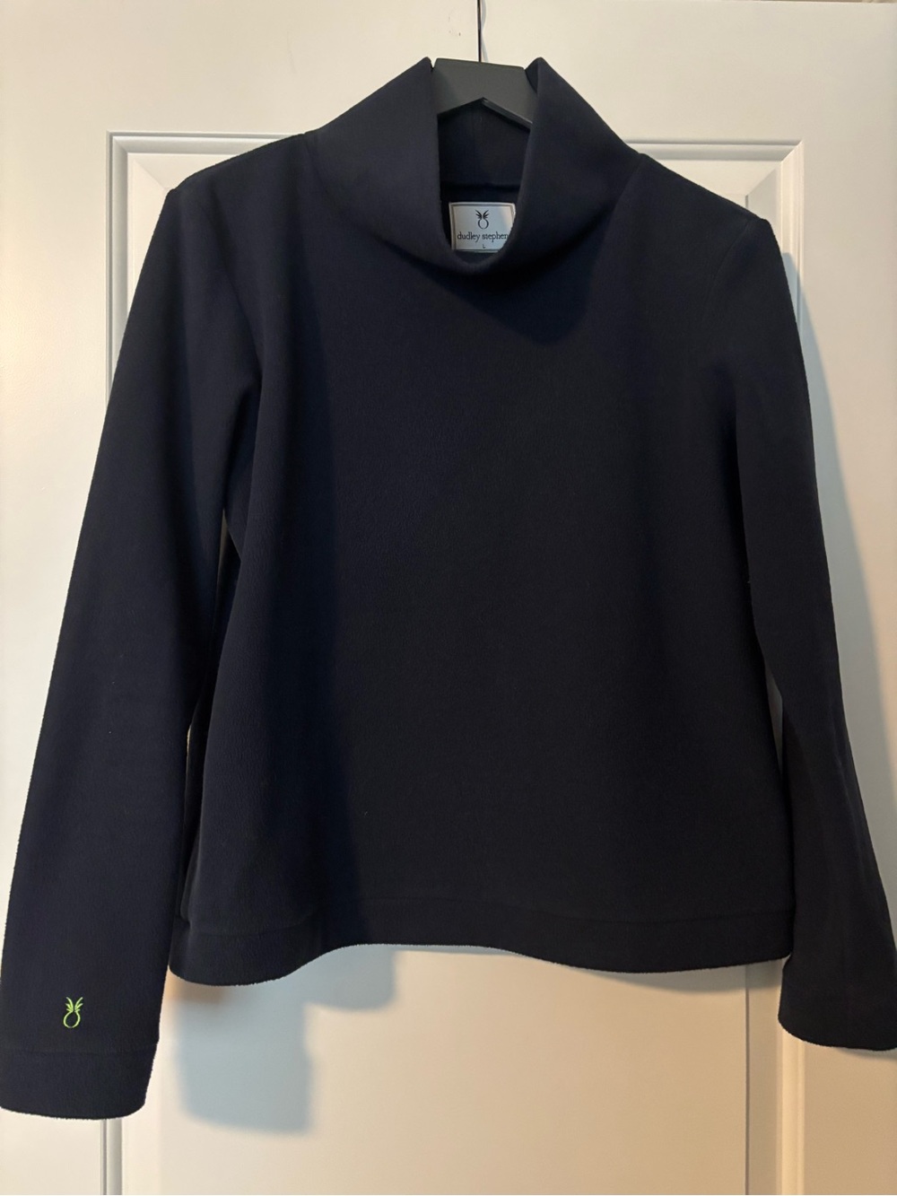 Navy Turtleneck fleece pull over